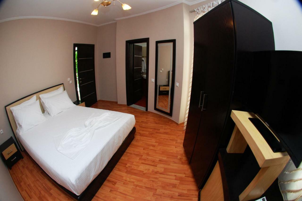 Hotel Ramo Saranda Luaran gambar